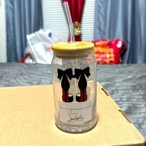 Amanda Greenwood designer 👩‍🎨 mugs (only available is mason jar&mac 👄)